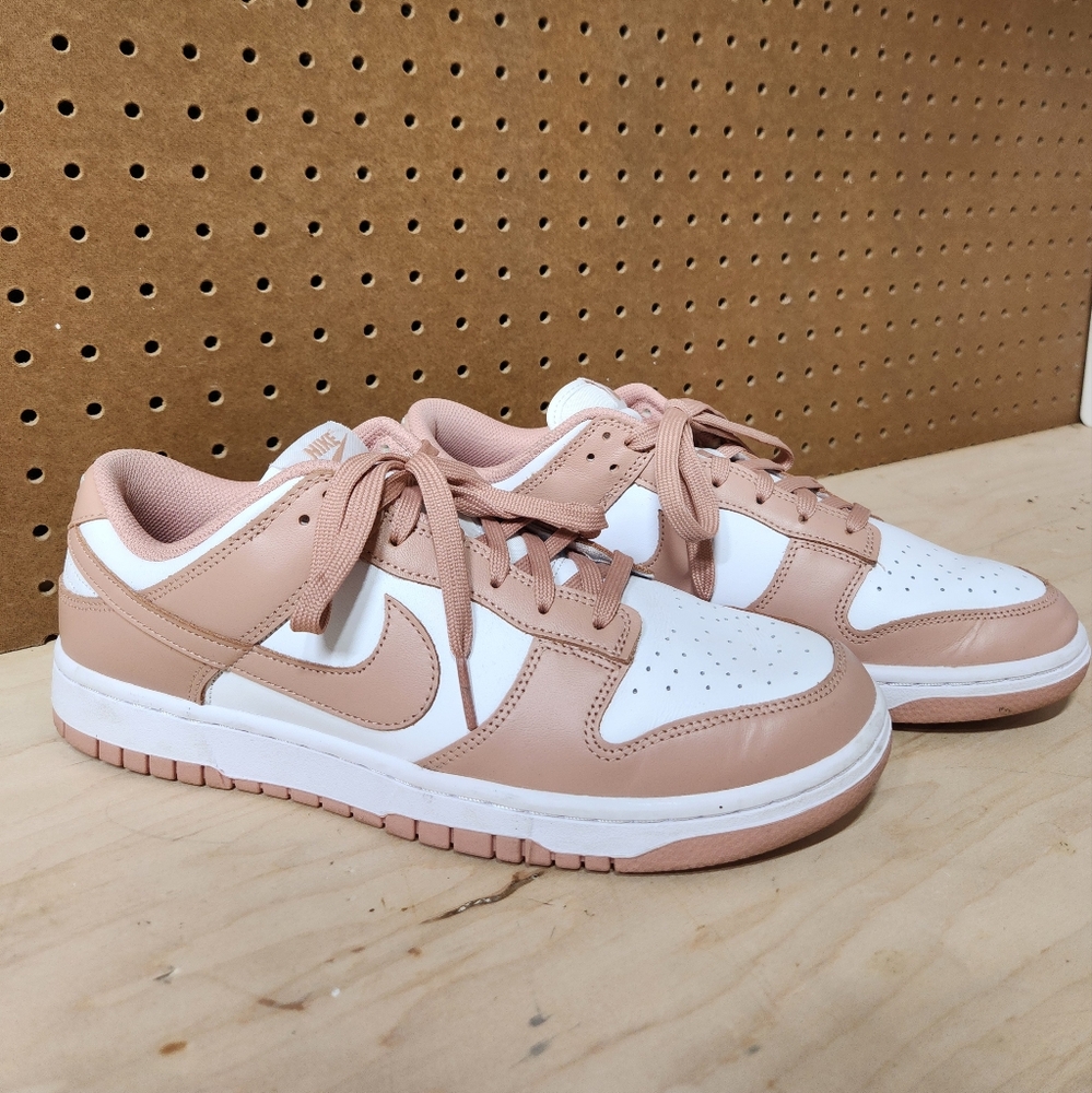 Nike Dunk Whisper Rose